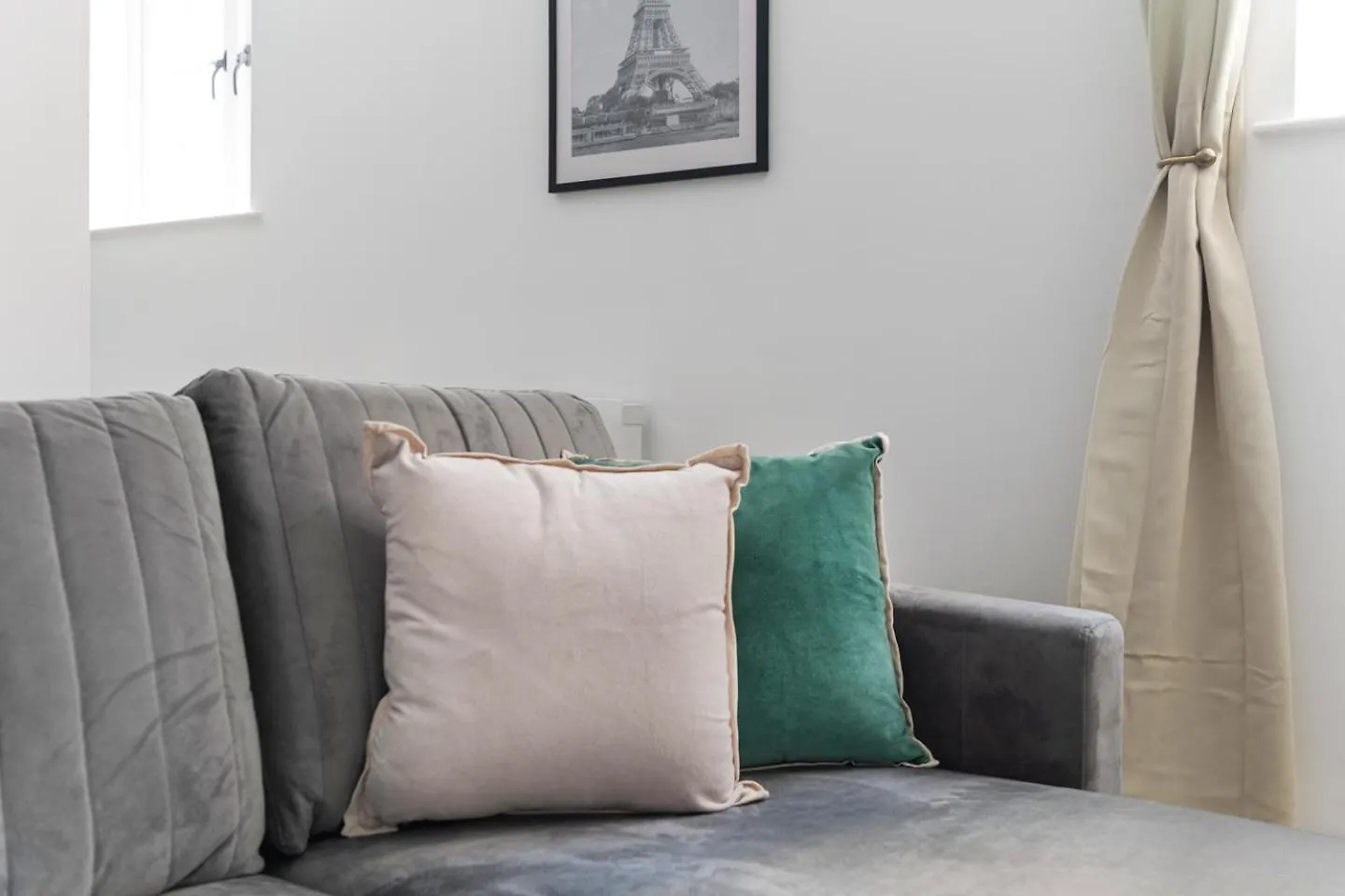 Brand New Luxury 2 Bedroom Apartment In The Market Square Nottingham